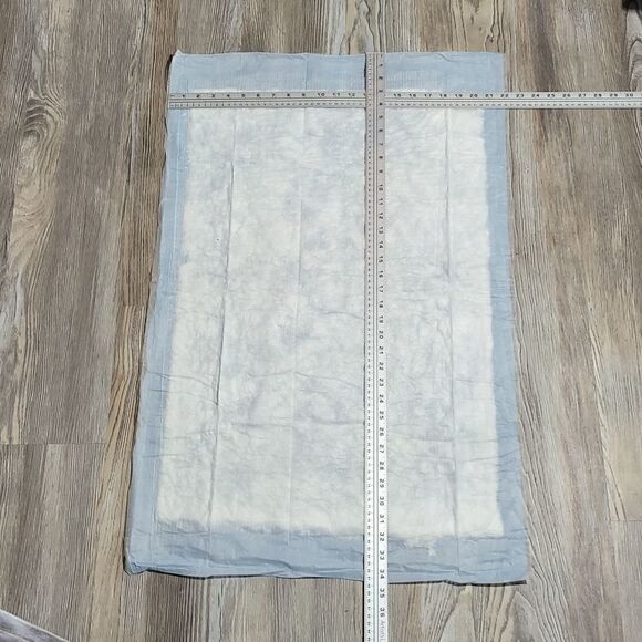 4 Packages of Disposable Underpads - Picture 2 of 3